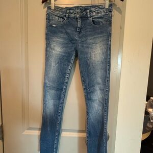 Classic Denim Skinny Jeans for Women